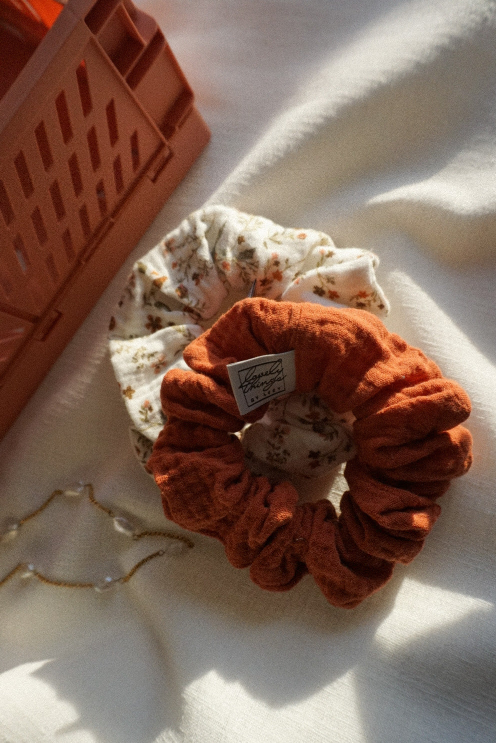 Musselin Scrunchies